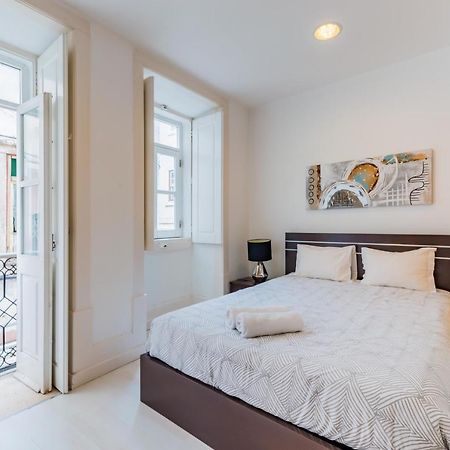 R3 - Coimbra Lovers - Mondego Suite Bagian luar foto